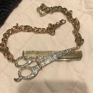 Gold chain hairdresser necklace